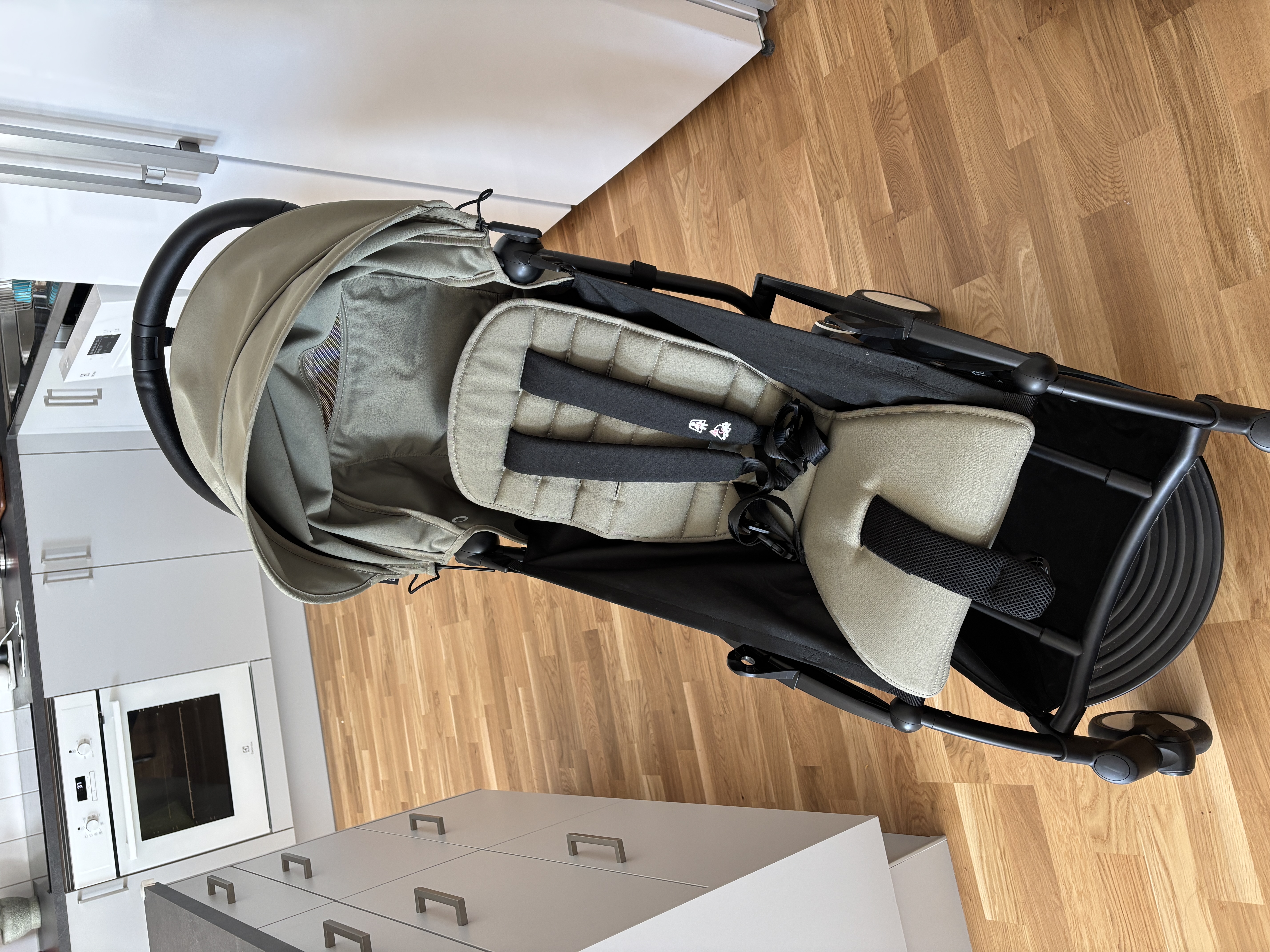 ⭐ stokke yoyo³ olive green | resevagn | liggdel finns | mariatorget