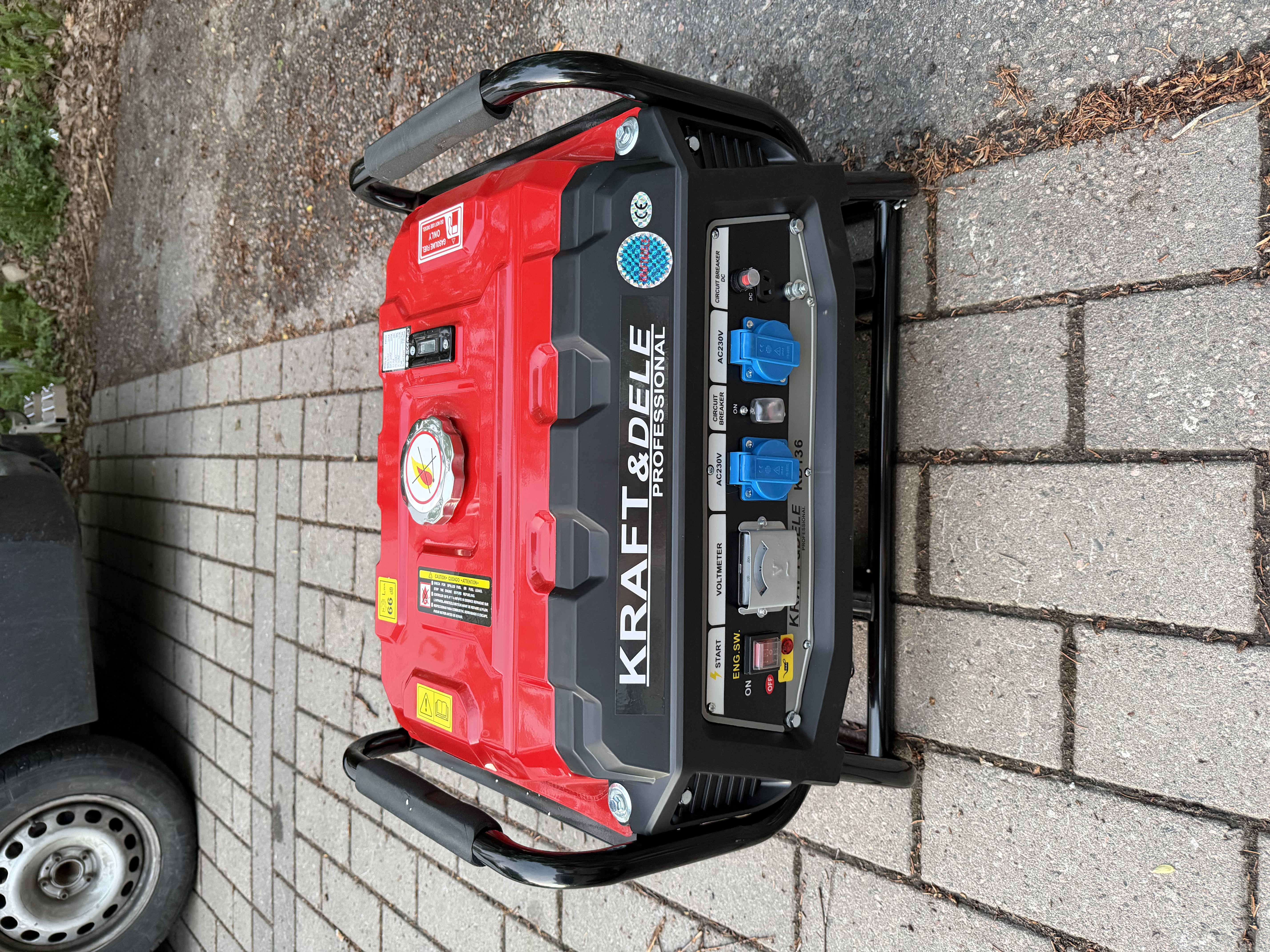 Tehokas aggregaatti 2800w / 3000w