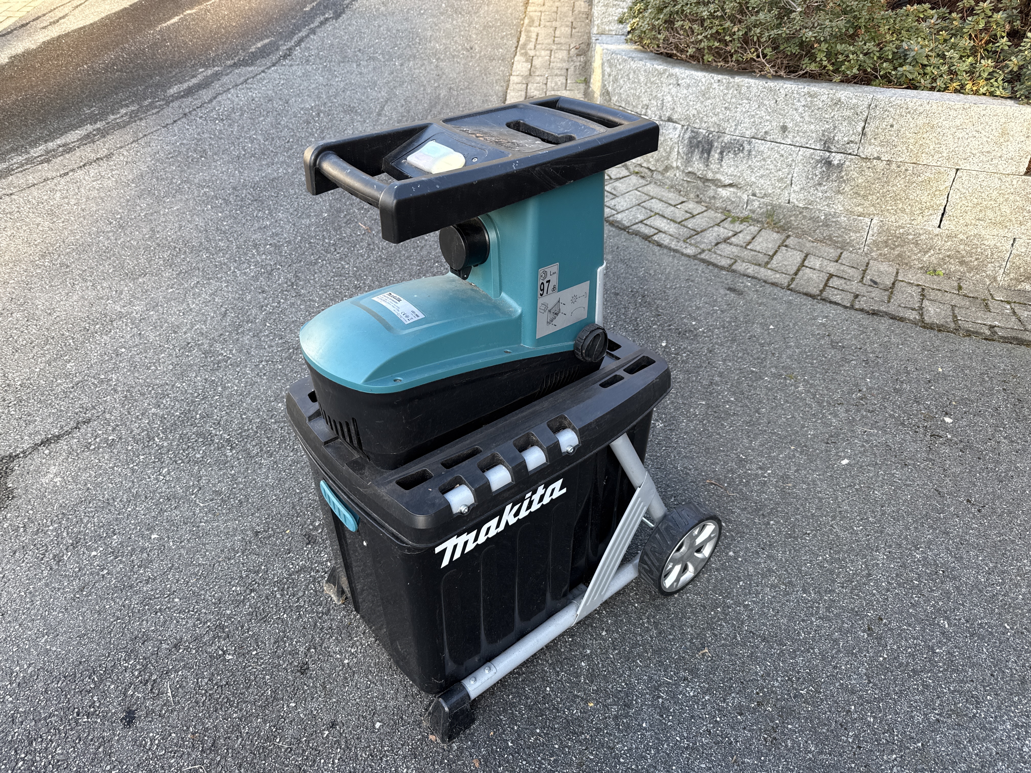 Makita kompostkvern