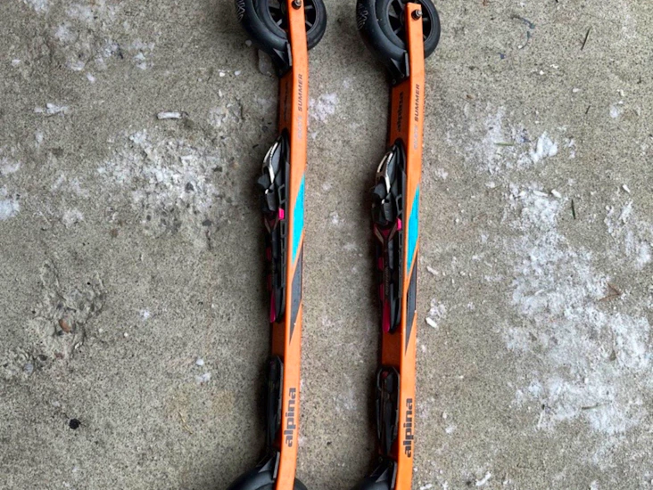 Rulleski skøyting og staver