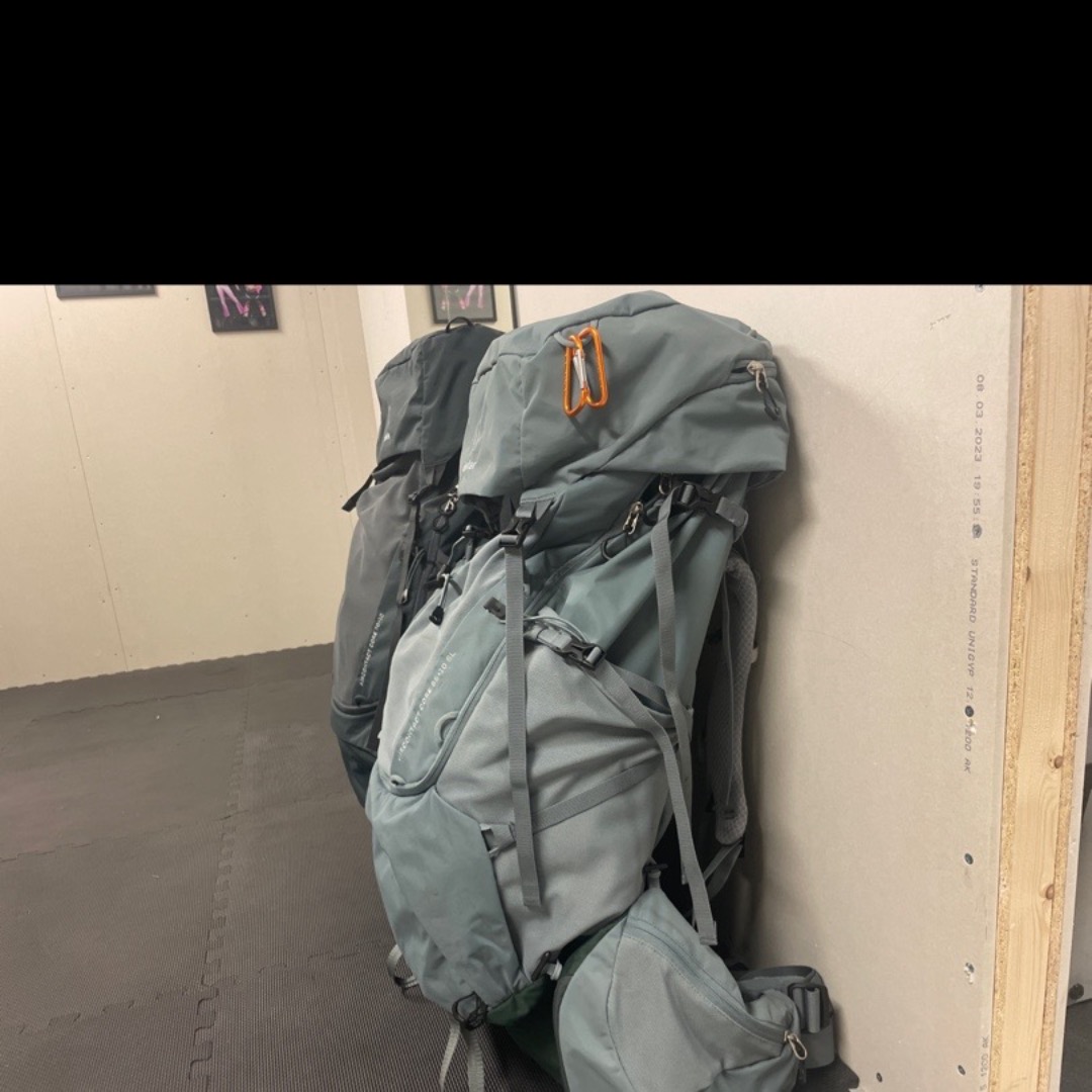 Två vandringsryggsäckar, dam resp herrmodell