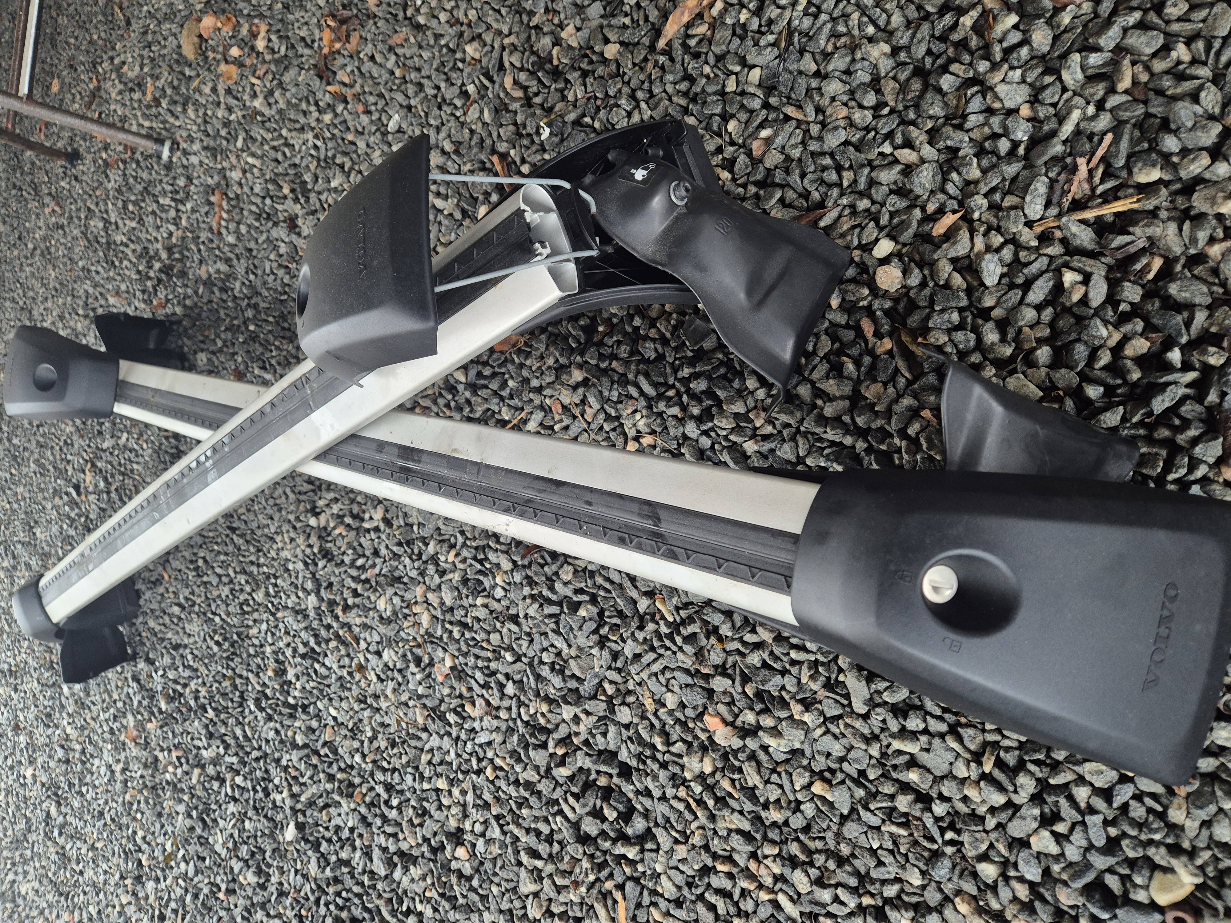 Volvo c40/ec40 original takräcken