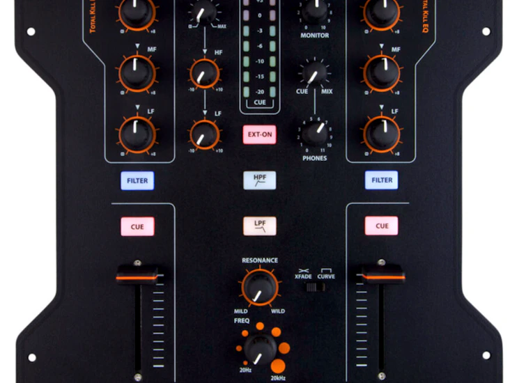 Xone:23c 2(+2) channel analogue mixer with interface