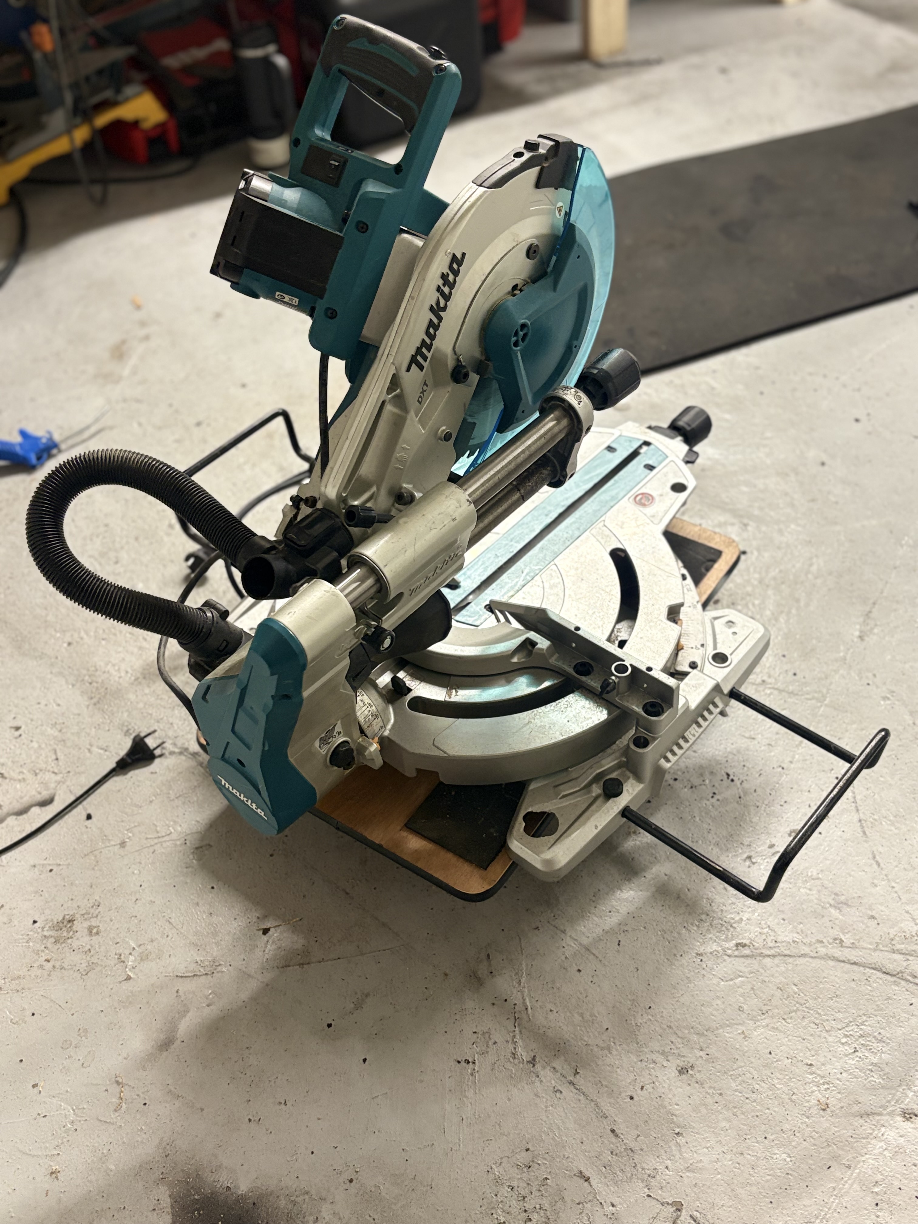 Makita ls1019l dxt