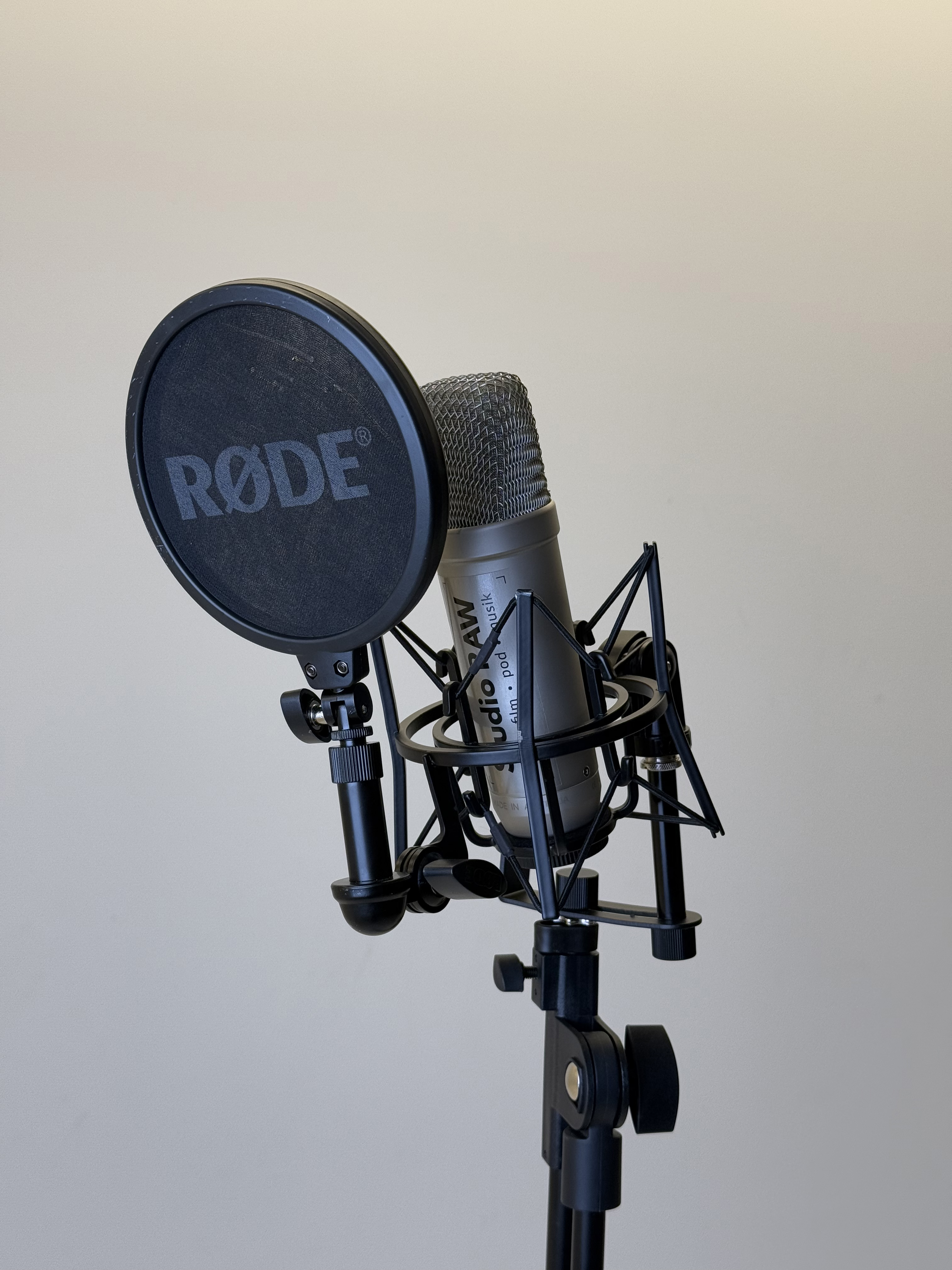 Røde nt1-a studio microphone kit – pro-quality vocal recording