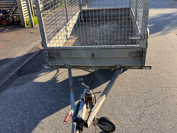 750 kg obromsad släp