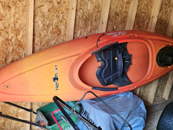 Old town heron 9 xt kayak