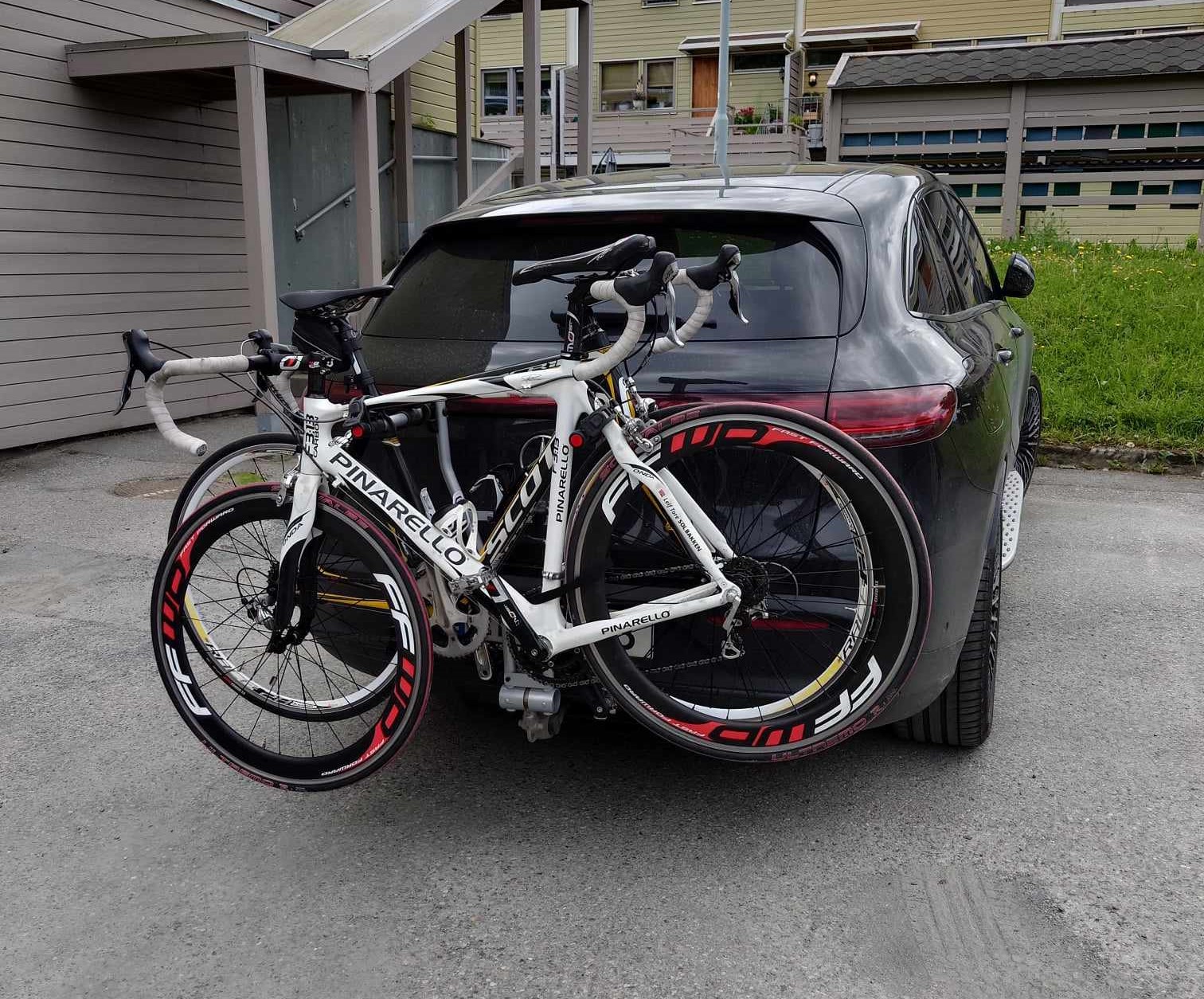 Thule sykkelstativ for 2 sykler - for hengerkrokfeste