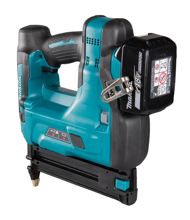 Dyckertpistol sladdlös makita 18v + batteri och laddare