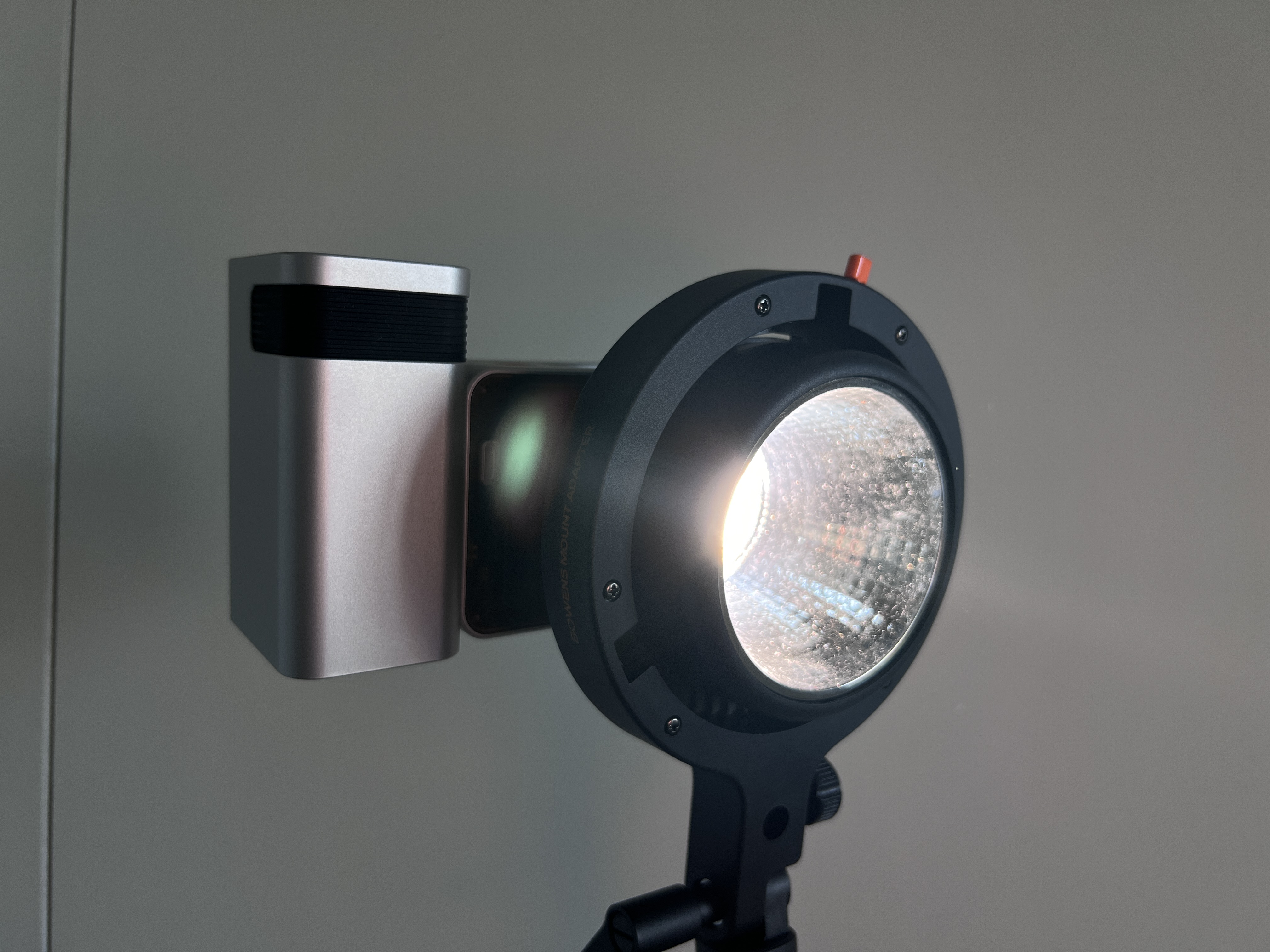 Zhiyun molus x60 rgb cob light