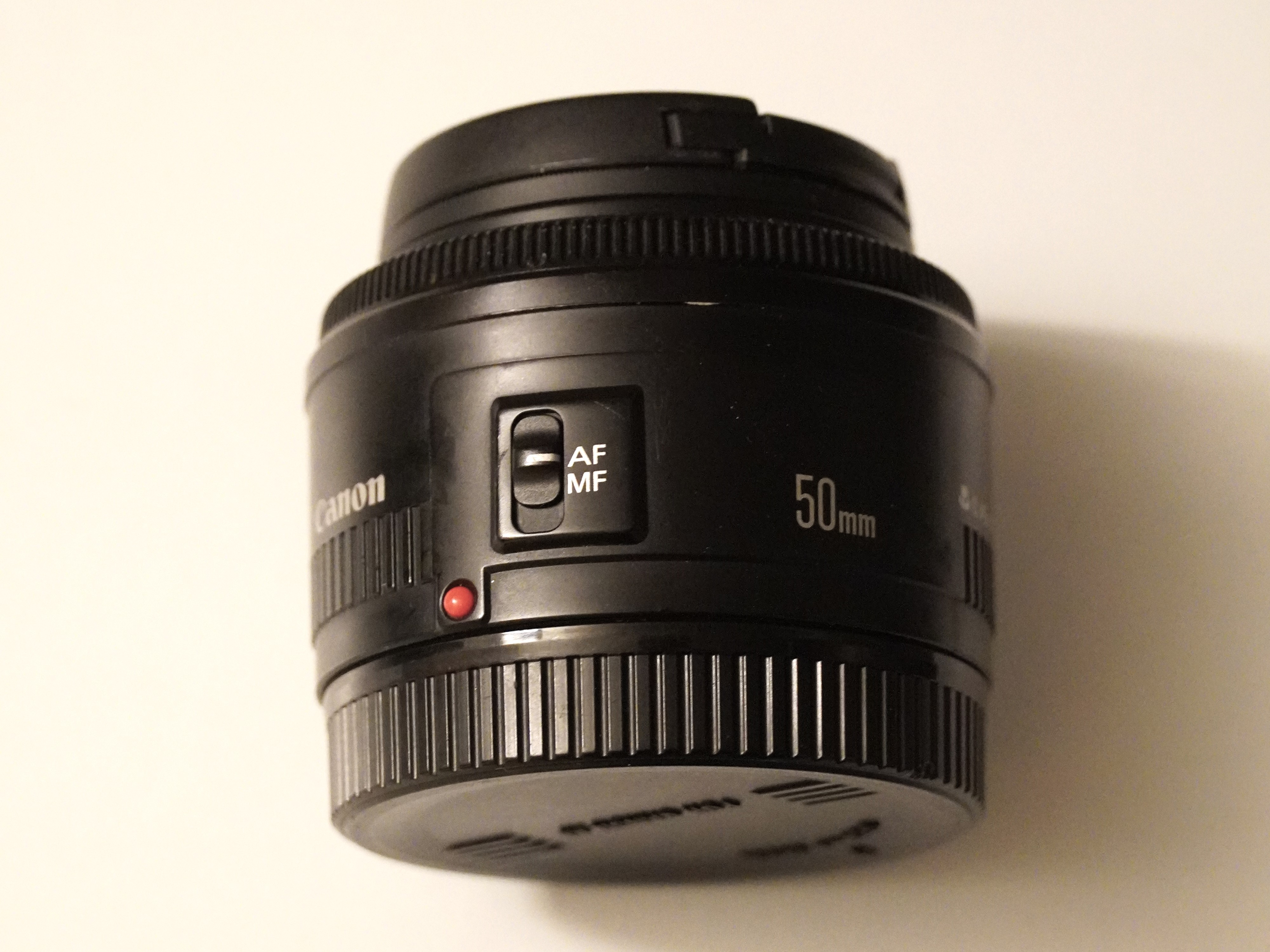 Canon 50mm f/1.8 ii objektiv