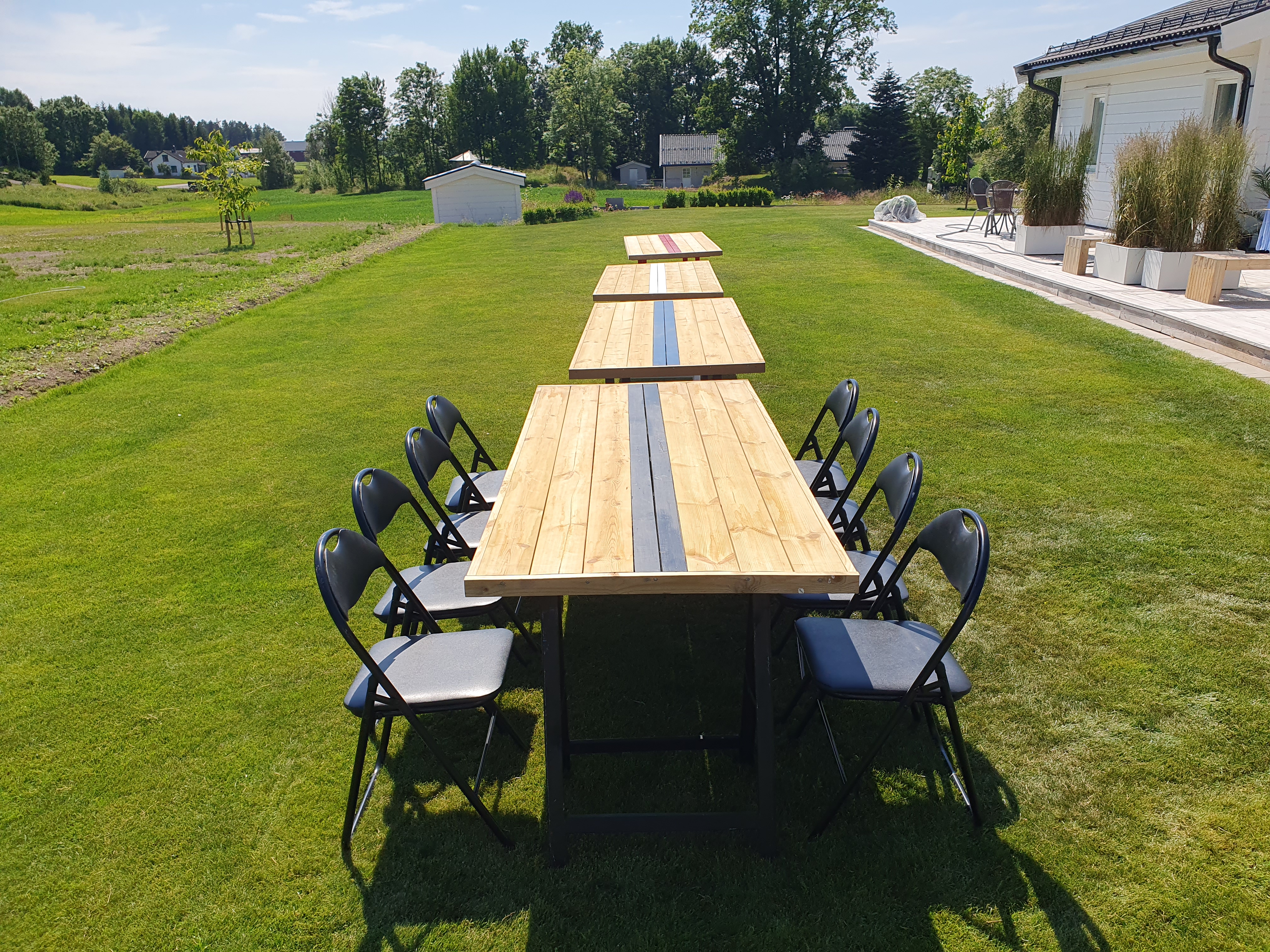 Hagebord til 8-10 personer