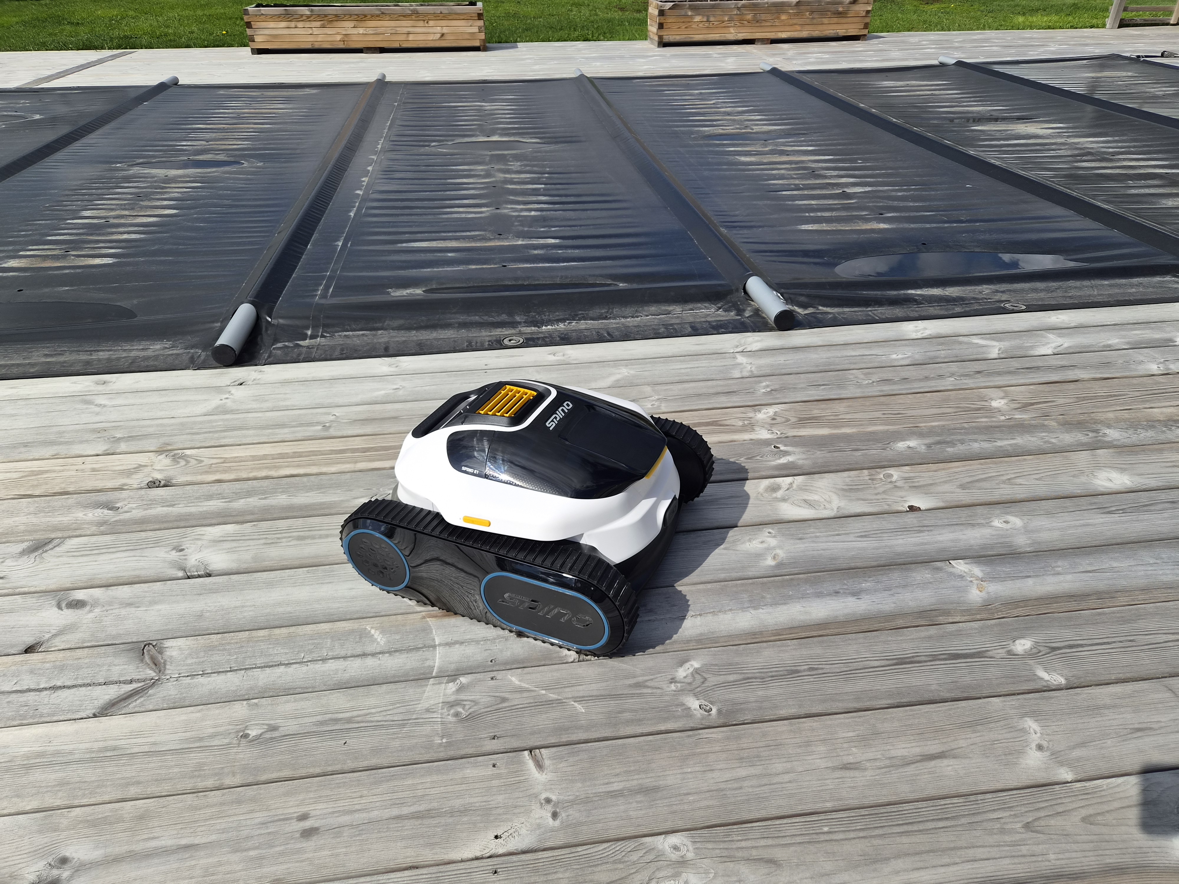 Trådlös poolrobot spino