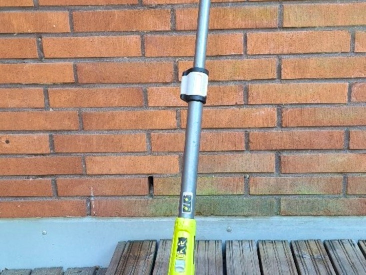 Akkukäyttöinen ryobi trimmeri