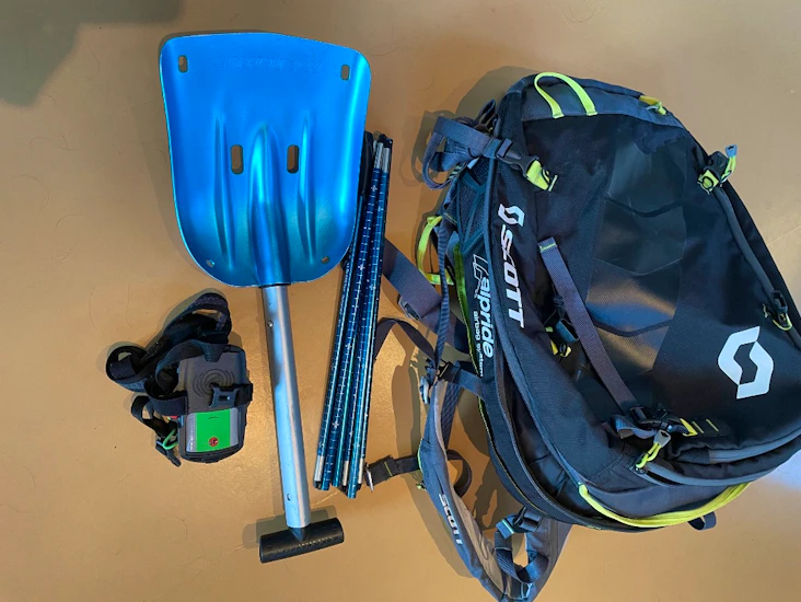 Scott lavinryggsäck inklusive lavinutrustning