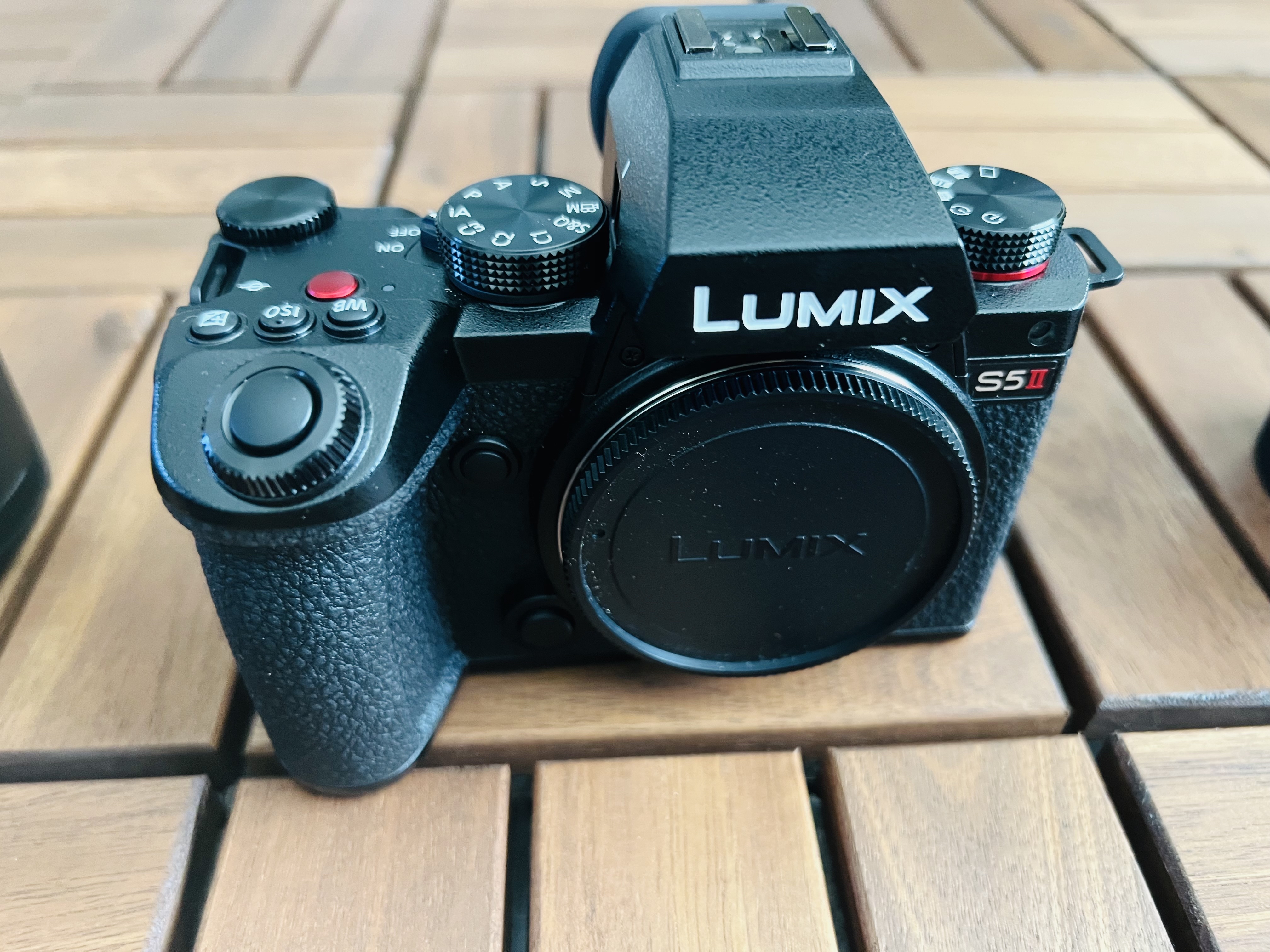 Panasonic lumix  s5ii (body only) 