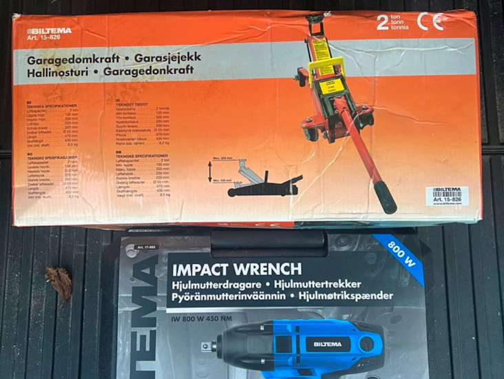 Komplett set för att byta däck