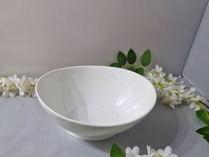 White ceramic large dish bowl curry soup salad