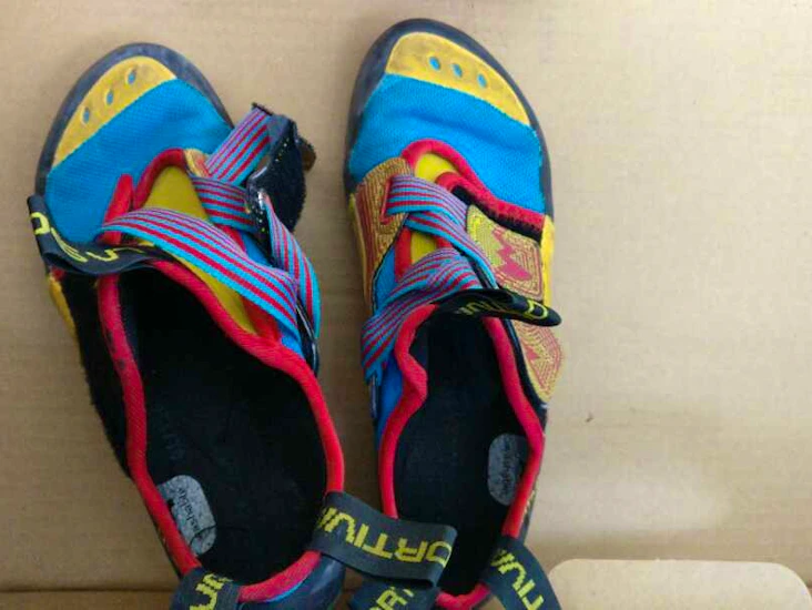 Klättetskor str. 40 vegan