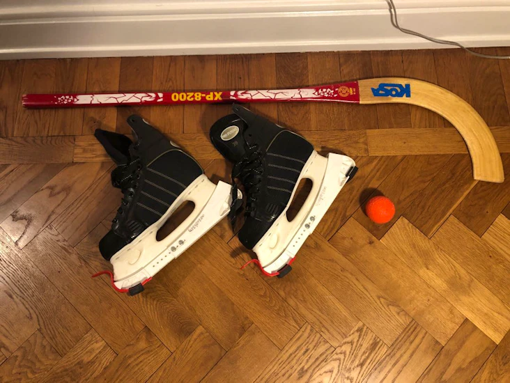 Hockeyrör stl 39, bandyklubba och boll