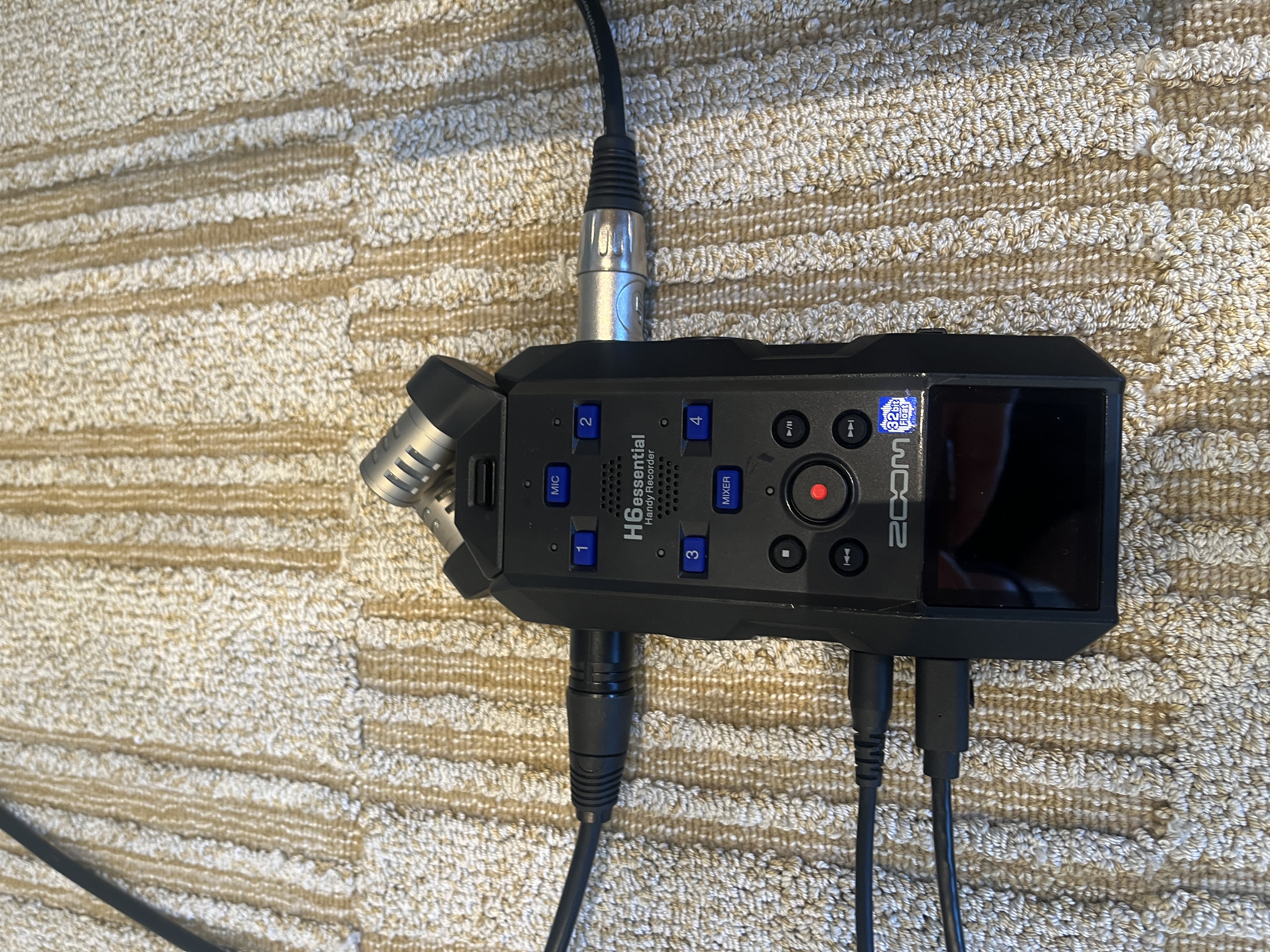 🎙️ zoom h4n pro – 4-track portable recorder