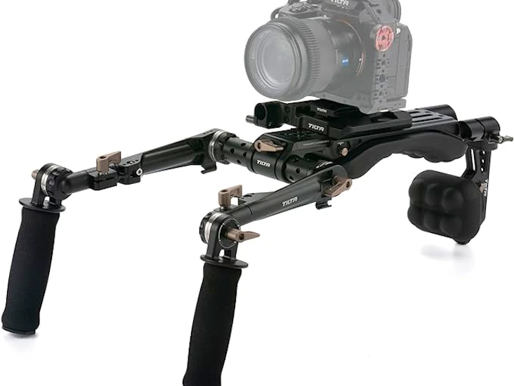 Tilta tiltaing lightweight shoulder rig - unique manfrotto/arca baseplate