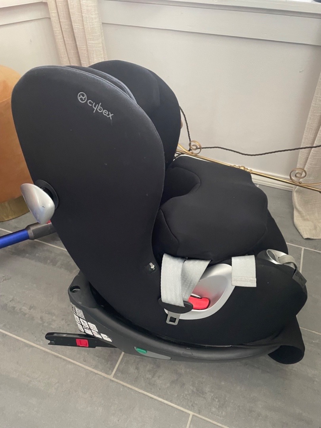 Cybex bilsete med isofix 9-18 kg.