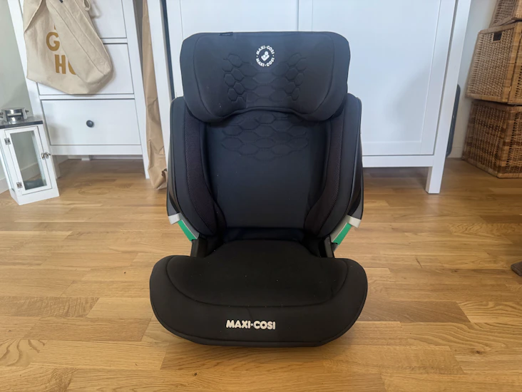 Bilstol forovervendt fra maxi-cosi - 2 identiske stoler til leie