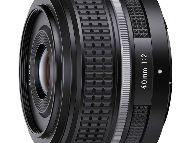 Nikon z 40mm se f/2 lens