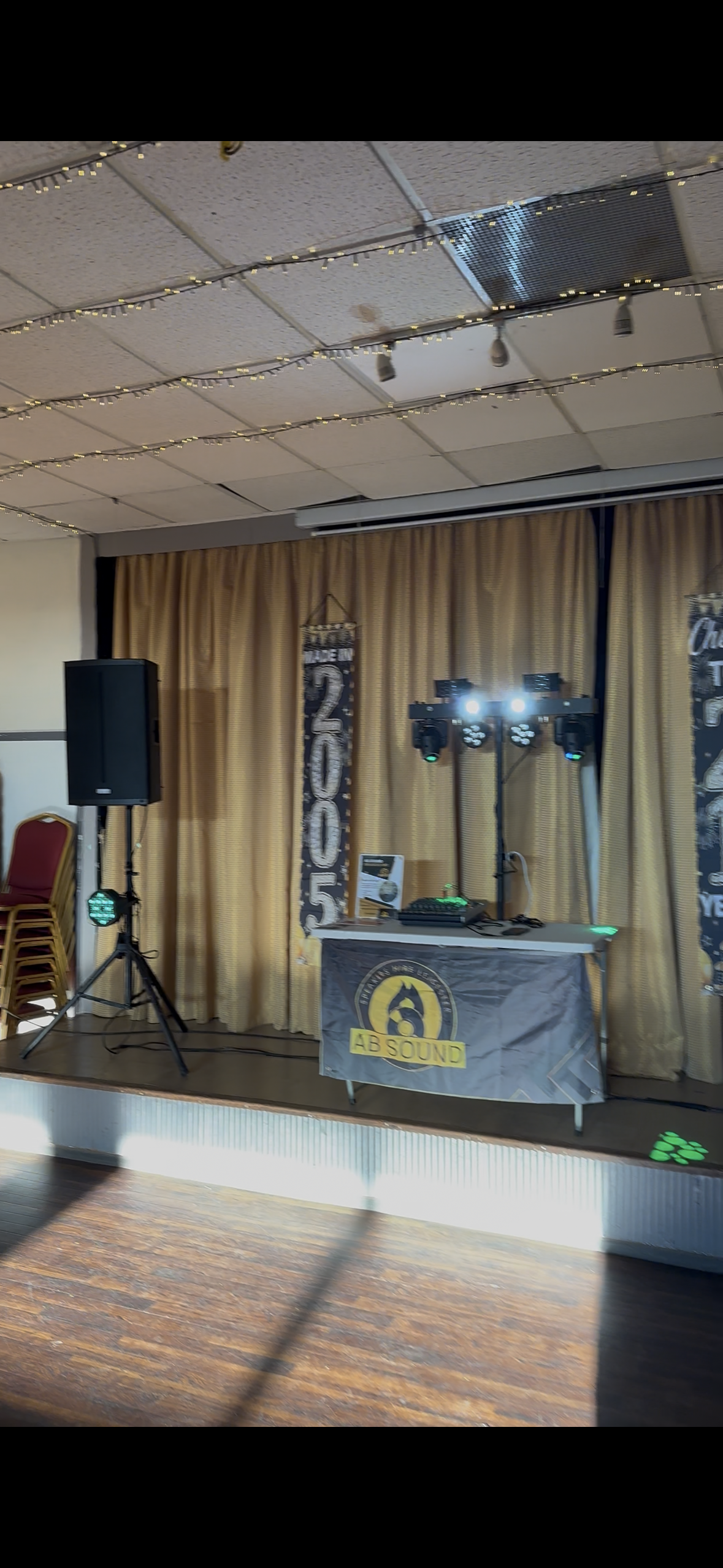 Pa system for hire ! speakers,microphones & disco lights 
