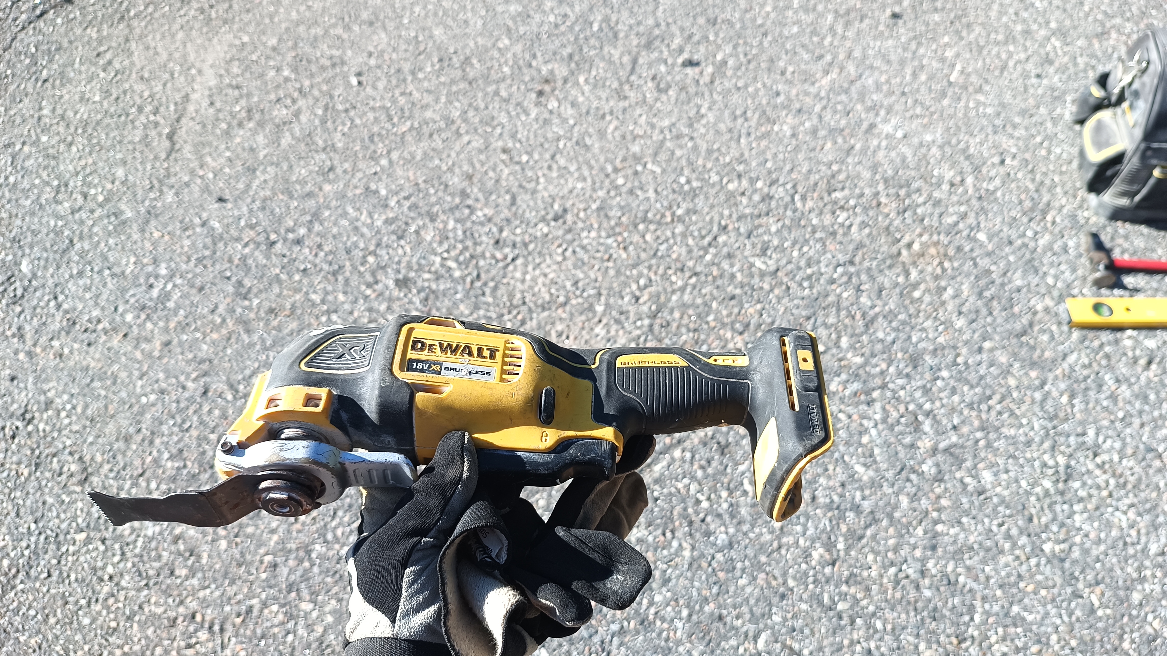 Dewalt dcs355 18v xr multiverktøy (oscillerende)