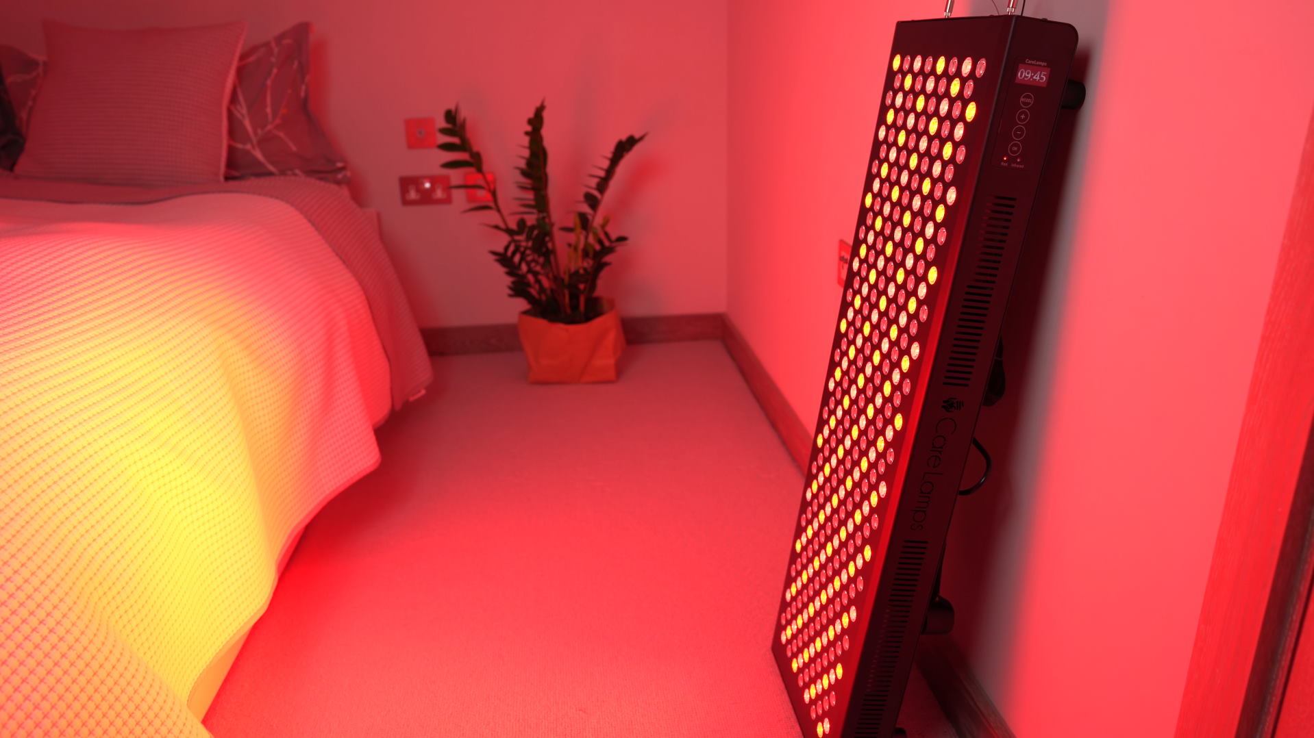 Red  light therapy panel - derma red p900 plus