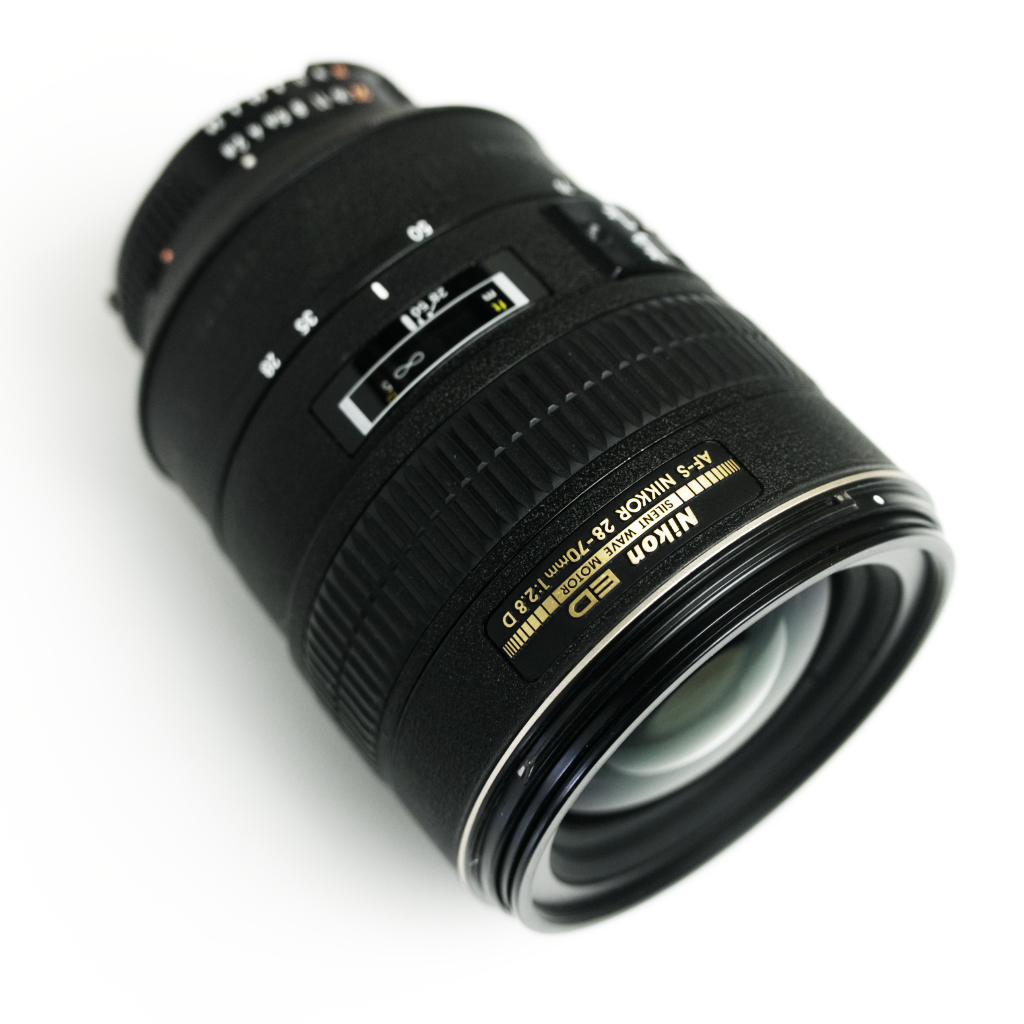 Nikkor 28-70mm f/2.8 af-s d lens