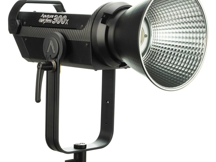 Aputure light storm cob 300x bi-color