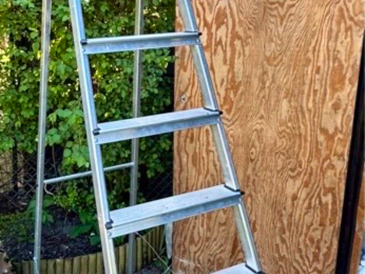 8 - stegs lätt aluminium trappstege