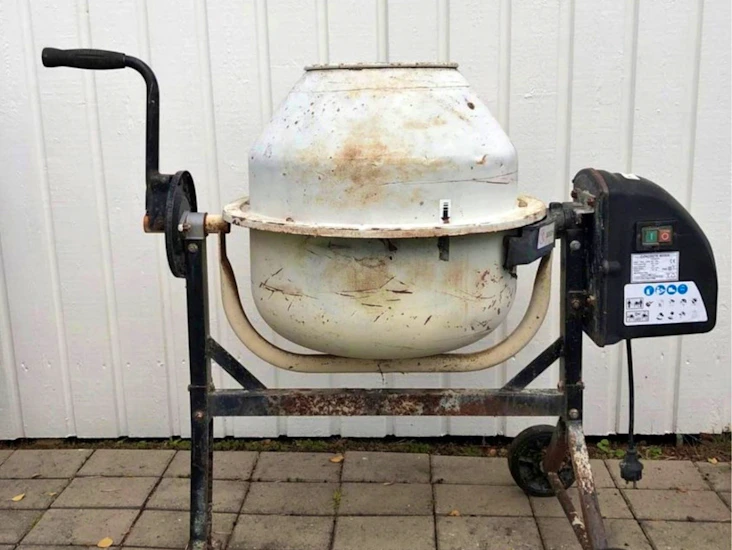 Betongblandare/cementblandare