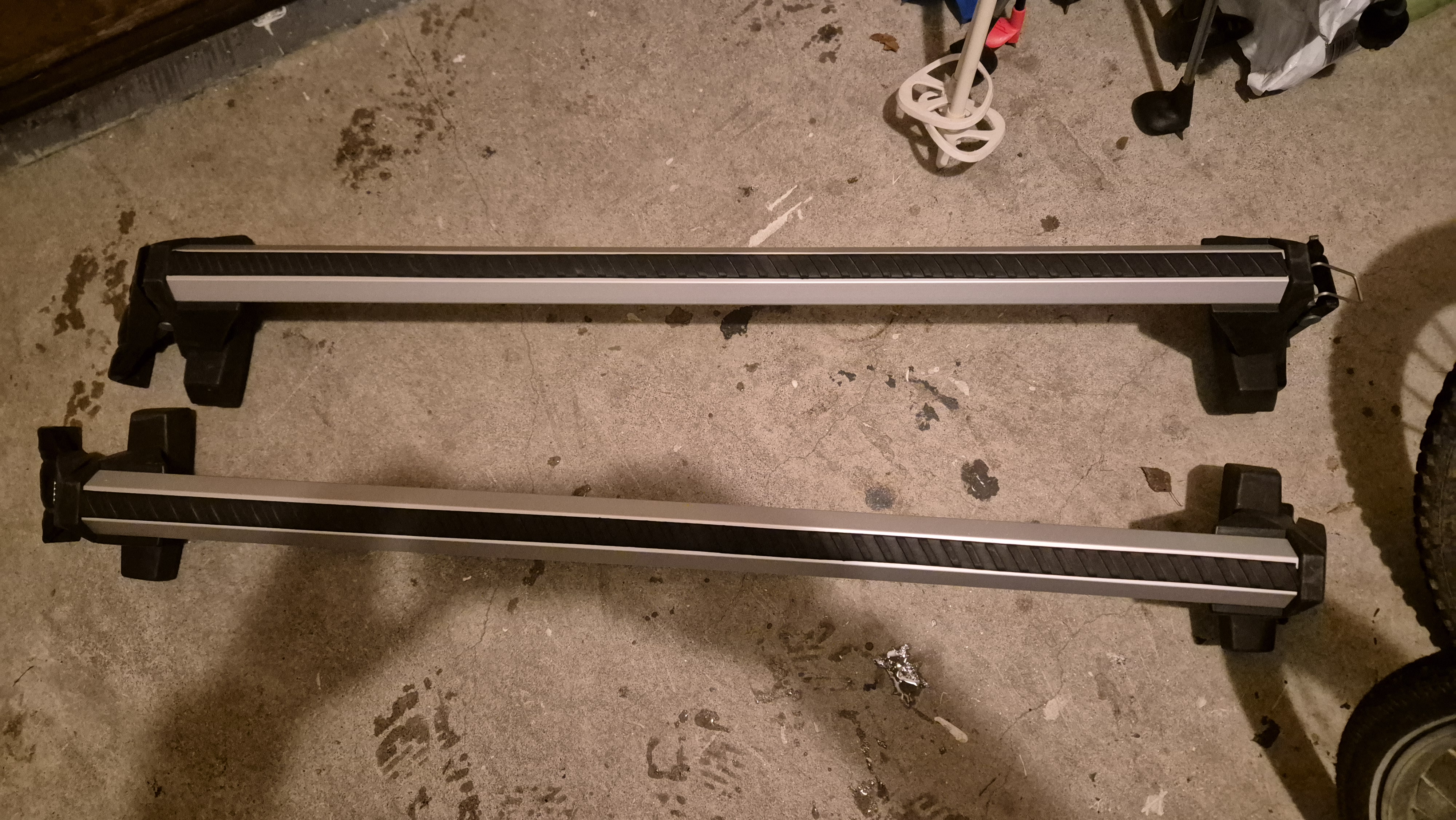 Audi a4 sedan taakkateline