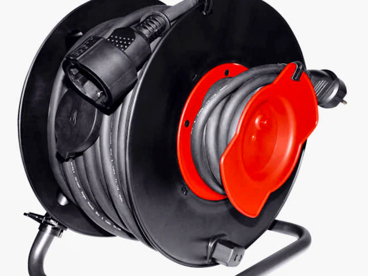 Kabeltrommel 40m og jordet ledning 20m