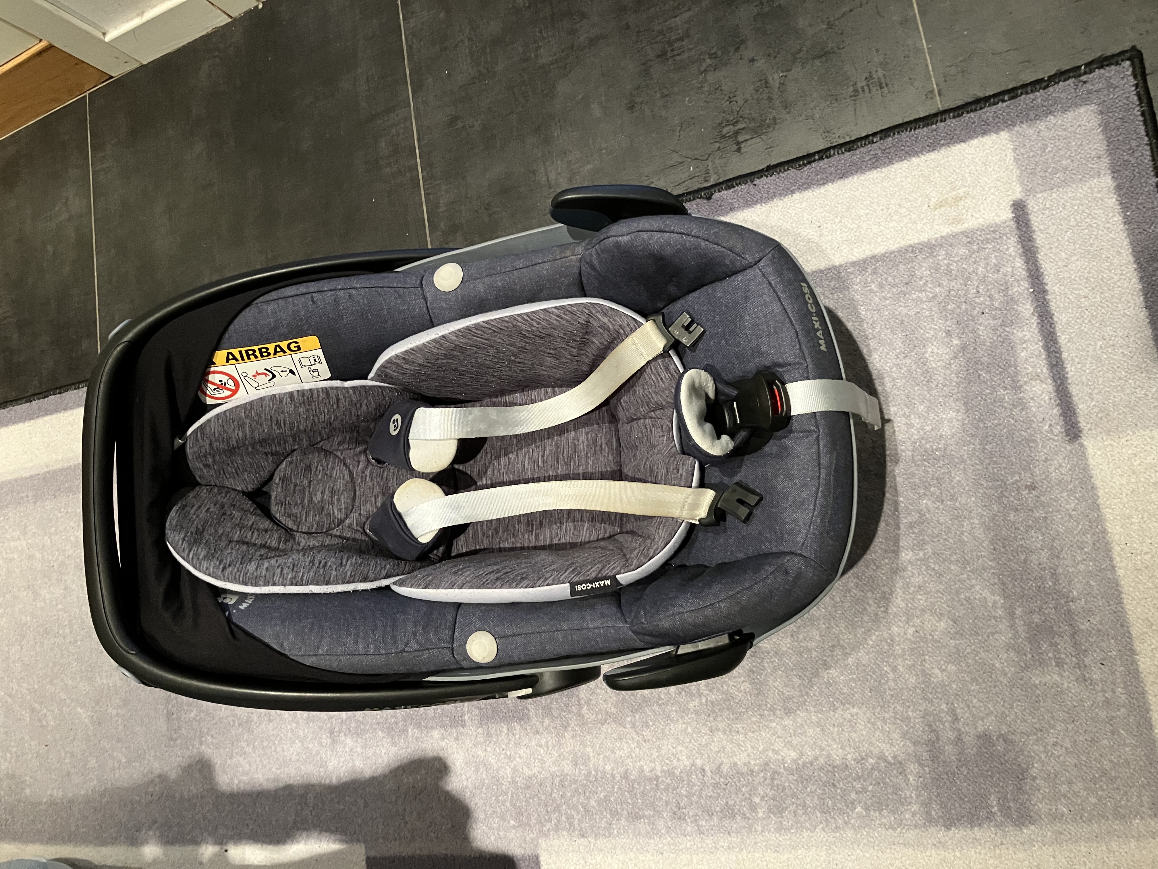 Babybilstol maxicozy