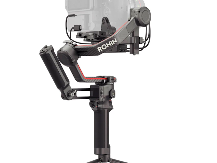 Dji rs 3 pro combo gimbal stabilizer