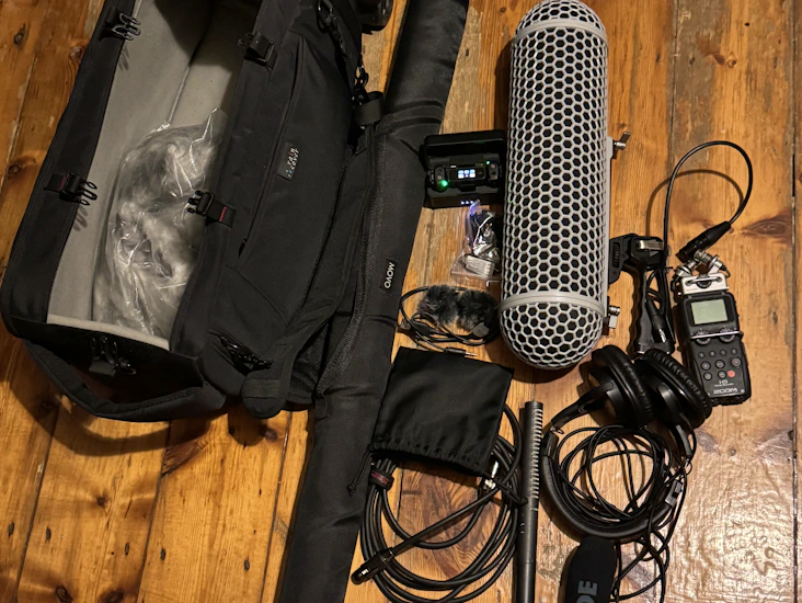 Professional sound kit sound recording equipment for filmmaking