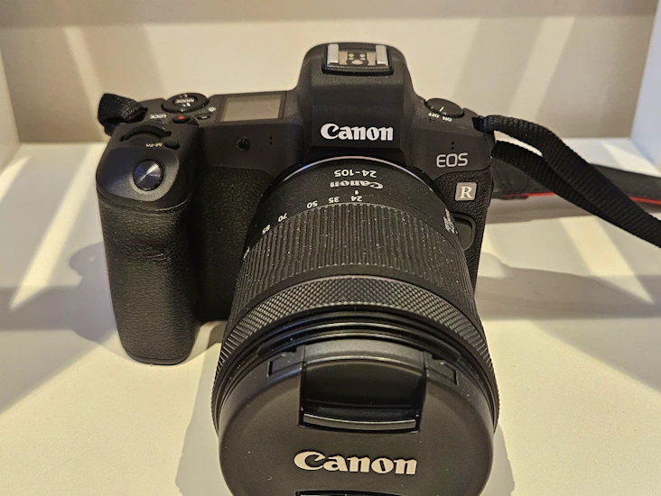 Canon eos r