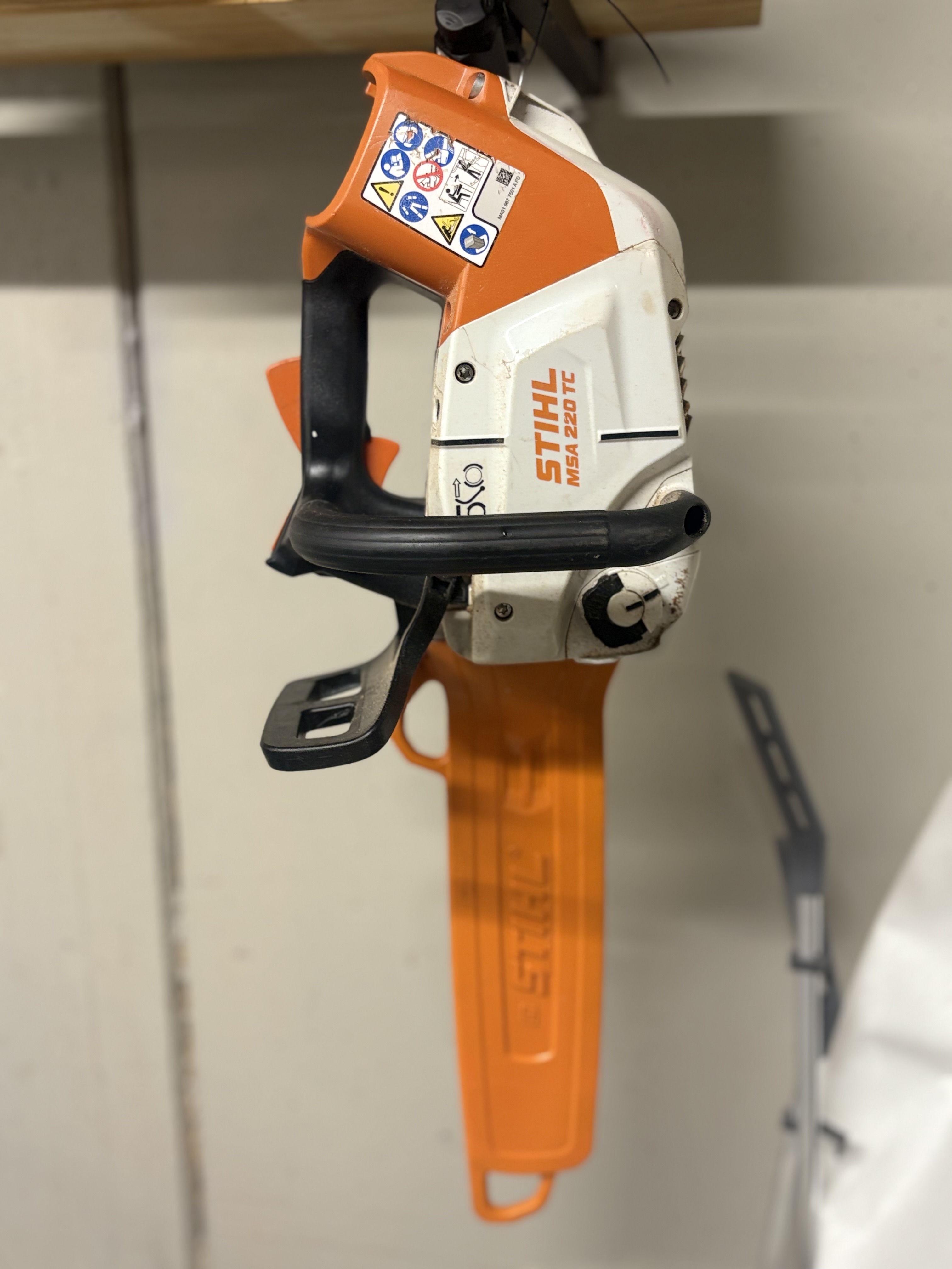 Stihl msa 220 tc 