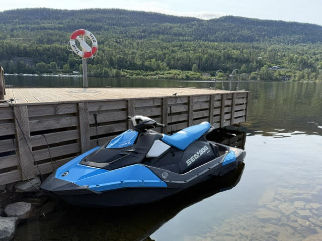 Seadoo spark 3up vannscooter, inkl henger