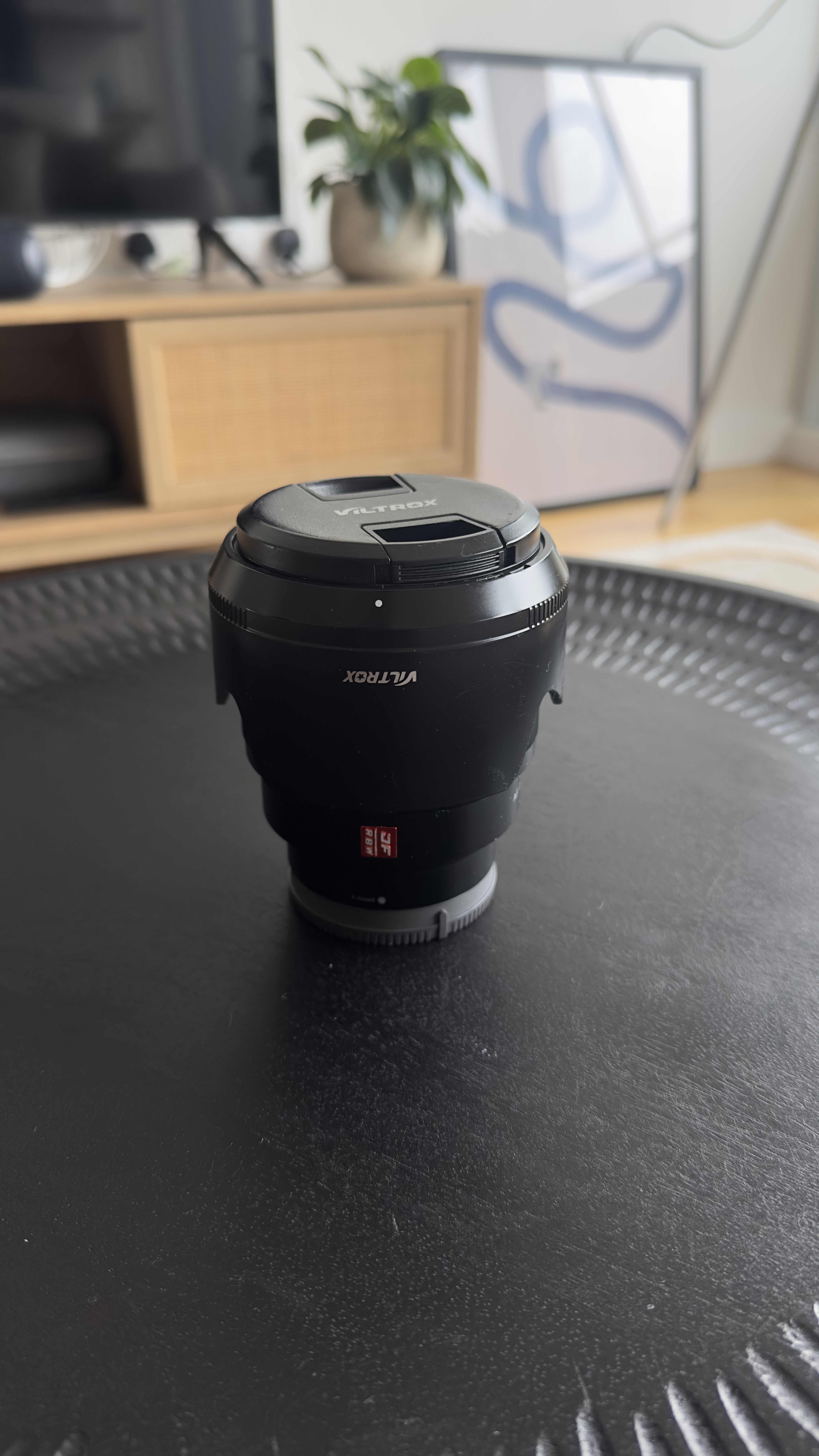 Viltrox 85mm f1.8 sony e prime lens