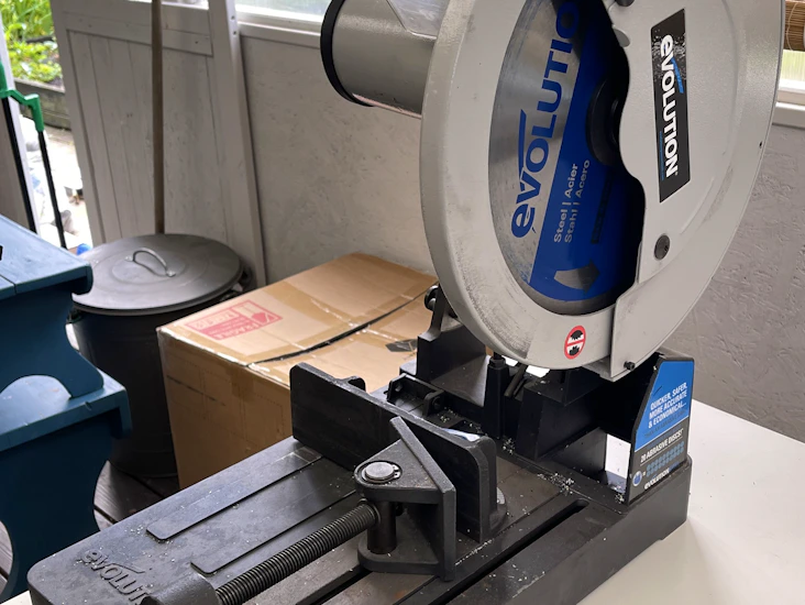 Evolution bänkcirkelsåg för stål och aluminium