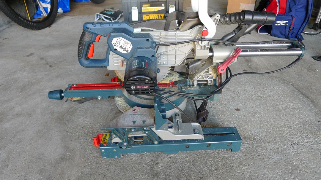 Bosch proff sag m arbeidsbord