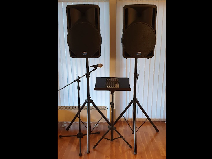 Högtalare och ljus till din fest!