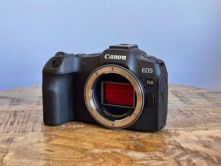 Canon r8 + ef-eos r adapteri