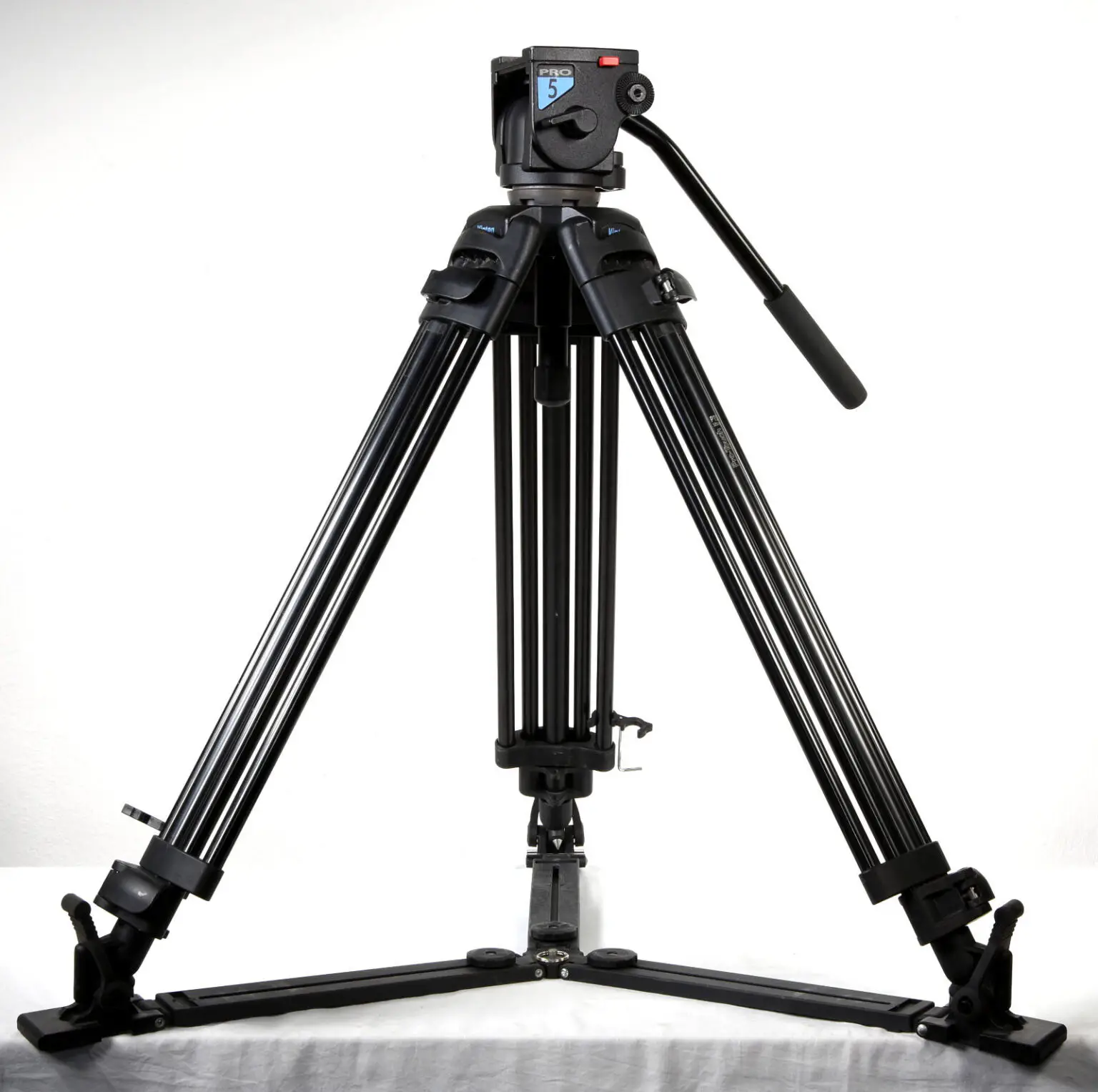 Vinten pro 5 tripod system
